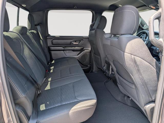 2026 Ram 1500 Express Crew Cab 4x4 57 Box