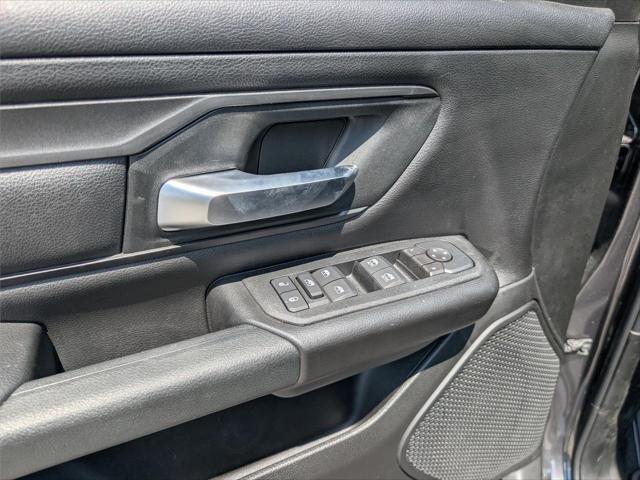 2026 Ram 1500 Express Crew Cab 4x4 57 Box