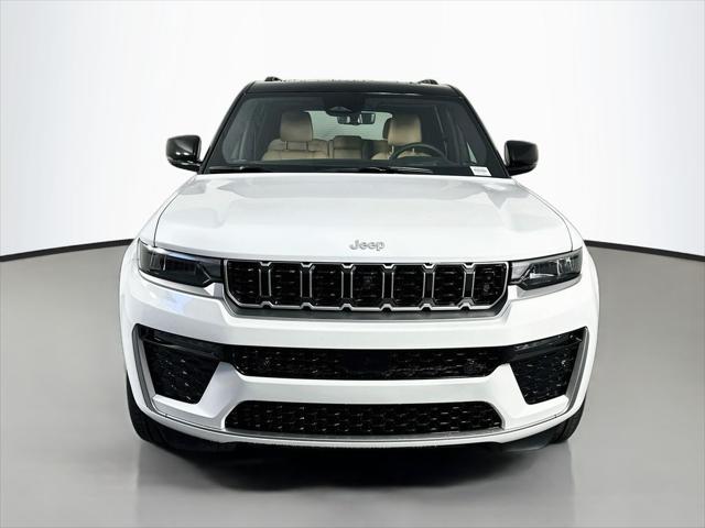 2027 Jeep Grand Cherokee Summit