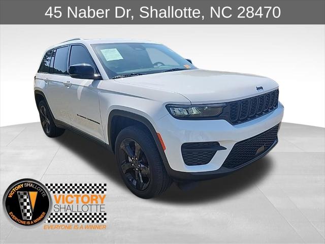 2023 Jeep Grand Cherokee Altitude 4x4 for sale in Shallotte, NC
