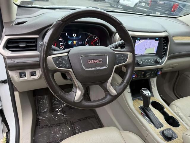 2017 GMC Acadia Denali 2017 GMC Acadia Denali