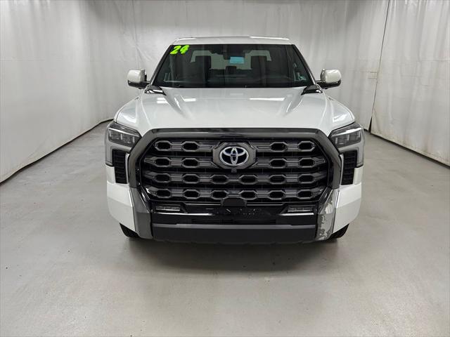 2024 Toyota Tundra Hybrid Platinum 4WD 2024 Toyota Tundra Hybrid Platinum 4WD