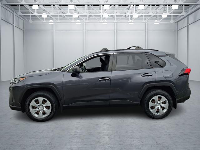 2020 Toyota RAV4 LE 2020 Toyota RAV4 LE