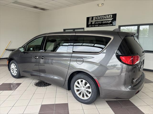 2017 Chrysler Pacifica Touring