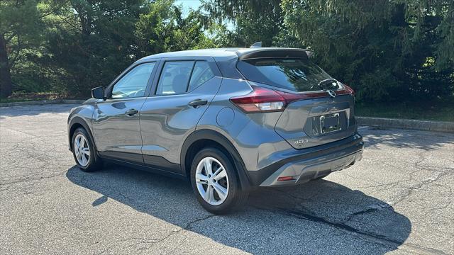 2021 Nissan Kicks S Xtronic CVT