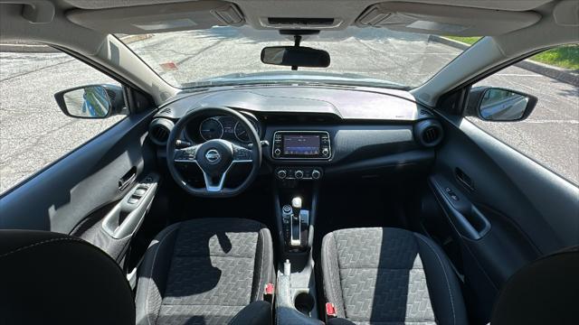 2021 Nissan Kicks S Xtronic CVT