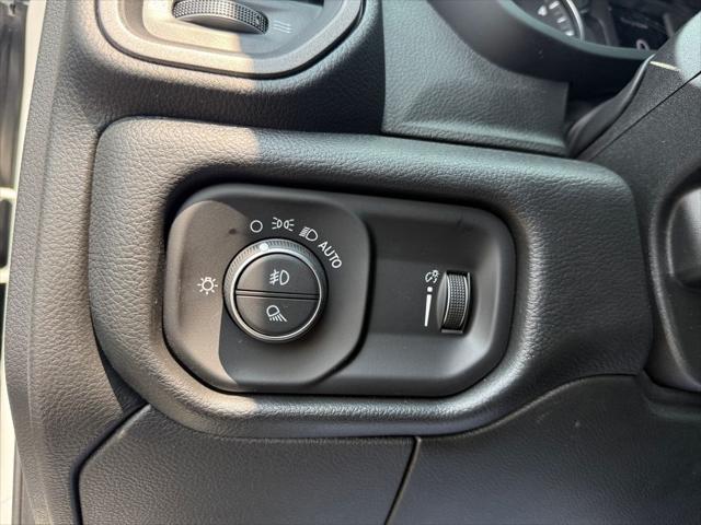 2026 Ram 2500 Tradesman Crew Cab 4x4 64 Box