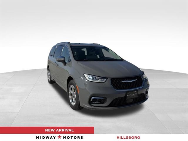2021 Chrysler Pacifica Limited AWD for sale in Hillsboro, KS
