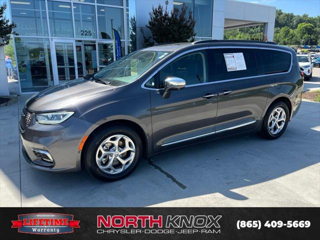 2022 Chrysler Pacifica Limited for sale in Knoxville, TN