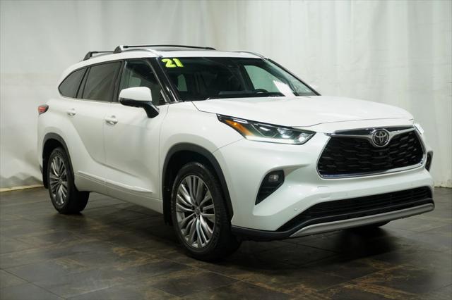 2021 Toyota Highlander Platinum for sale in Boardman, OH
