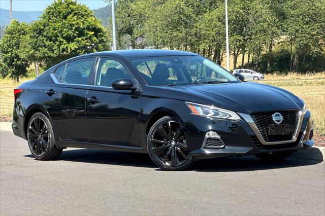2022 Nissan Altima SR FWD for sale in Eugene, OR