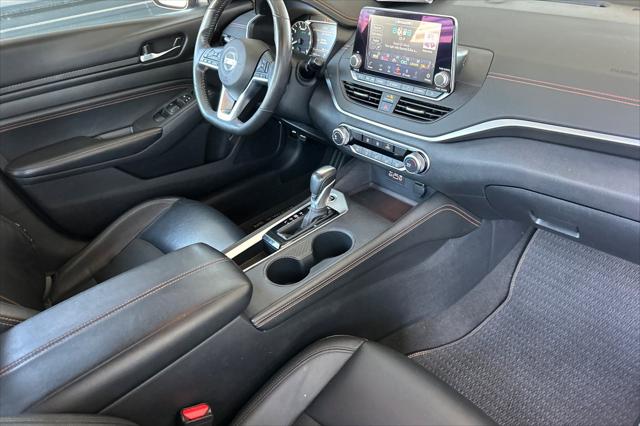 2022 Nissan Altima SR FWD