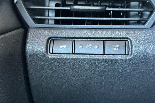 2022 Nissan Altima SR FWD