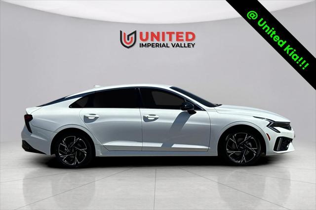2025 Kia K5 GT-Line