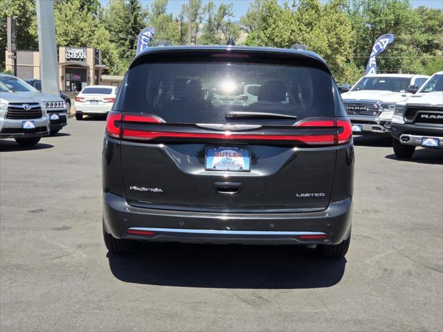 2023 Chrysler Pacifica Limited