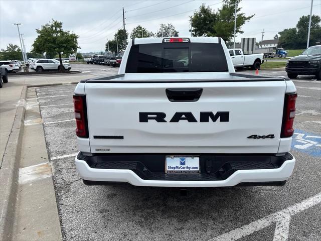 2026 Ram 1500 Big Horn Crew Cab 4x4 57 Box