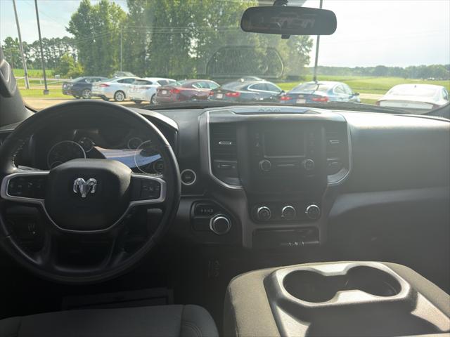 2021 Ram 1500 Big Horn Crew Cab 4x2 5'7" Box