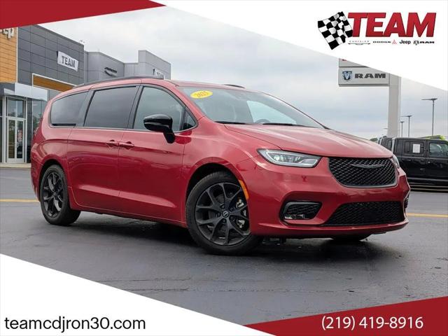2025 Chrysler Pacifica Limited for sale in Merrillville, IN