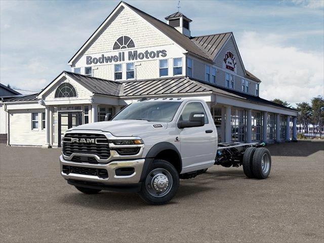 2026 RAM 5500 Chassis RAM 5500 TRADESMAN CHASSIS REGULAR CAB 4X4 84 CA