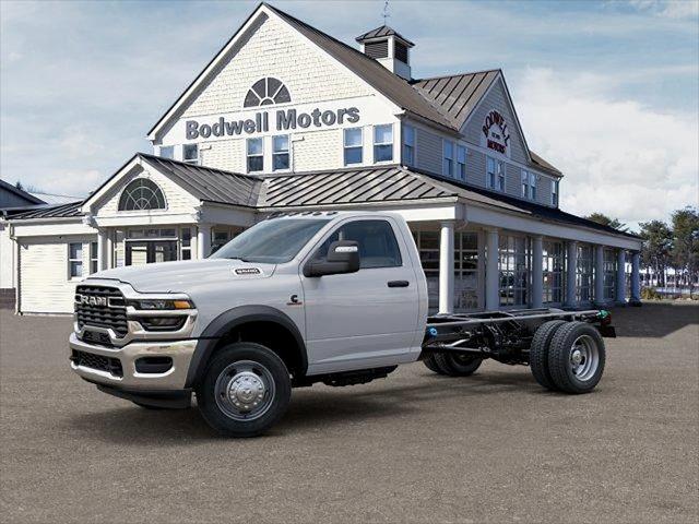 2026 RAM 5500 Chassis RAM 5500 TRADESMAN CHASSIS REGULAR CAB 4X4 84 CA