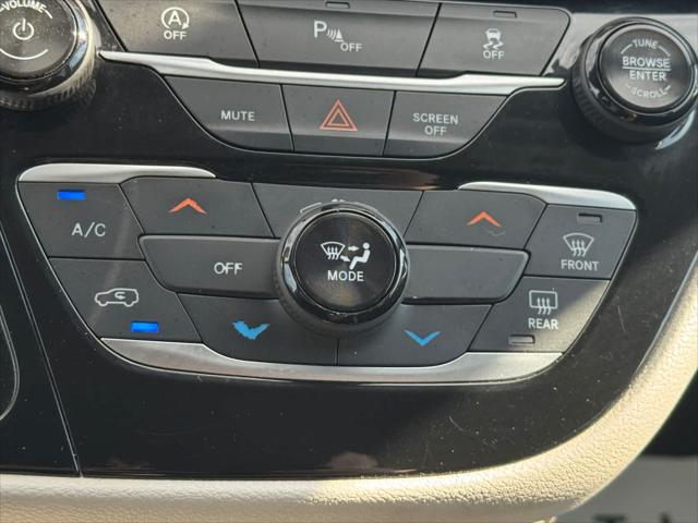 2018 Chrysler Pacifica Touring