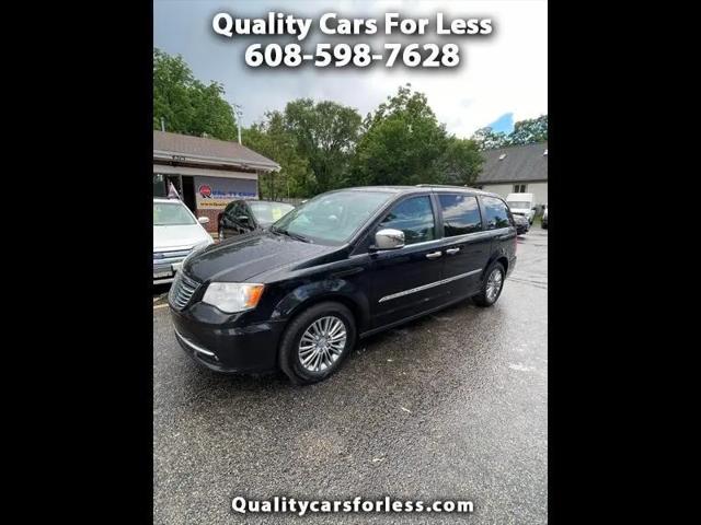 2014 Chrysler Town & Country Touring-L for sale in Madison, WI