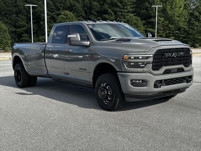 2026 RAM Ram 3500 RAM 3500 LARAMIE CREW CAB 4X4 8 BOX