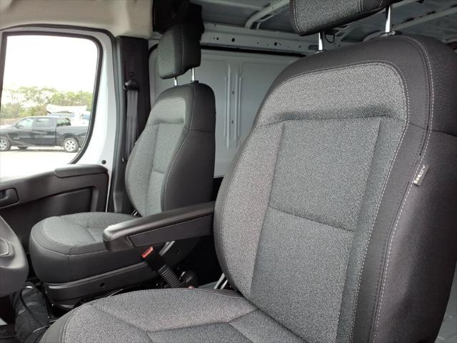 2027 Ram ProMaster Cargo Van Tradesman