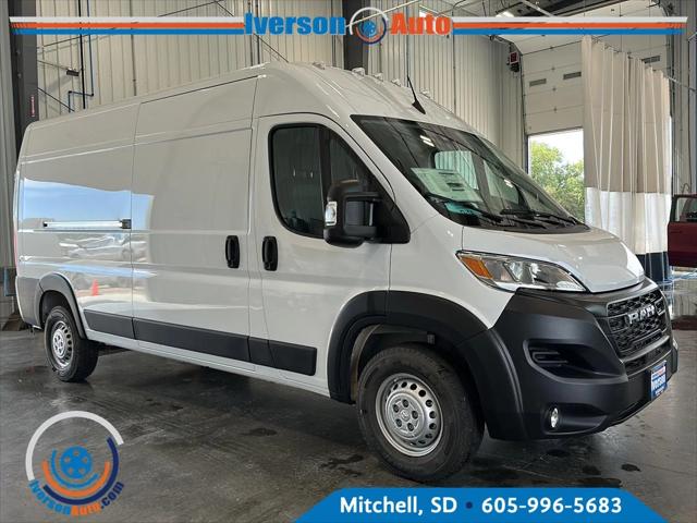 2027 RAM ProMaster Cargo Van Tradesman
