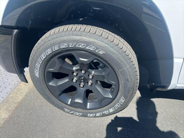 2026 Ram 1500 Big Horn Crew Cab 4x4 57 Box