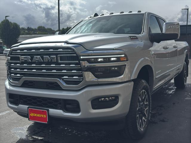 2026 RAM 3500 RAM 3500 LIMITED CREW CAB 4X4 8 BOX