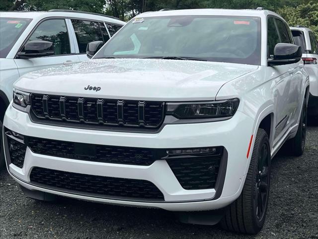 2026 Jeep Grand Cherokee GRAND CHEROKEE LIMITED RESERVE 4X4