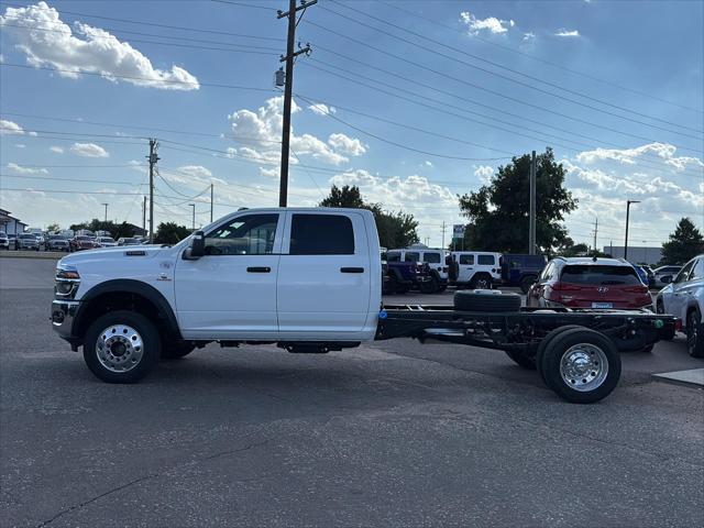 2026 RAM 5500 Chassis RAM 5500 TRADESMAN CHASSIS CREW CAB 4X4 84 CA