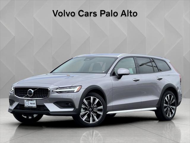 2026 Volvo V60 Cross Country Ultra, B5 AWD Gas mild hybrid for sale in Palo Alto, CA