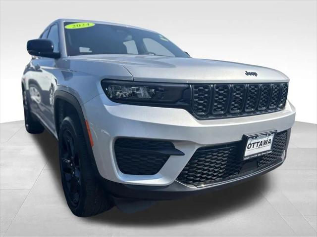 2024 Jeep Grand Cherokee Altitude 4x4 for sale in Ottawa, IL