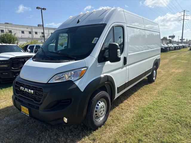 2027 RAM ProMaster Cargo Van Tradesman