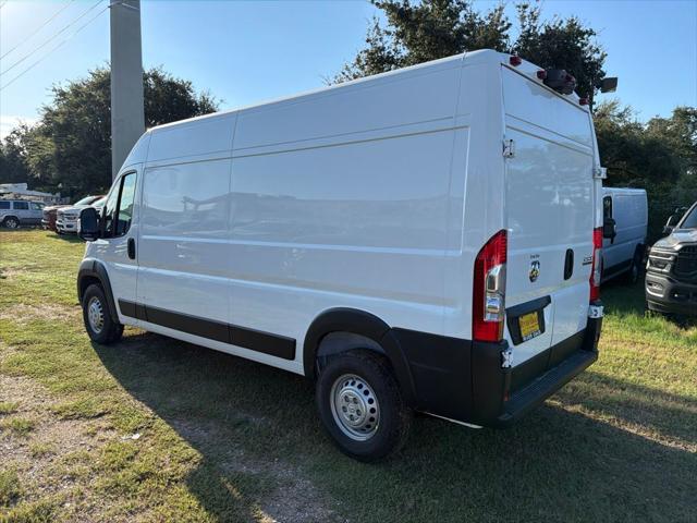 2027 RAM ProMaster Cargo Van Tradesman