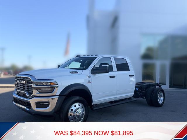 2026 RAM 5500 Chassis RAM 5500 TRADESMAN CHASSIS CREW CAB 4X4 60 CA
