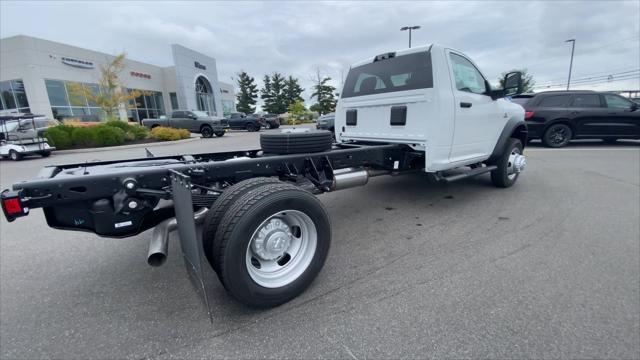 2026 RAM 5500 Chassis RAM 5500 TRADESMAN CHASSIS REGULAR CAB 4X4 84 CA