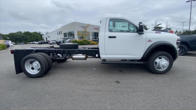 2026 RAM 5500 Chassis RAM 5500 TRADESMAN CHASSIS REGULAR CAB 4X4 84 CA