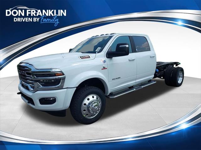 2026 RAM 5500 Chassis RAM 5500 BIG HORN CHASSIS CREW CAB 4X4 60 CA