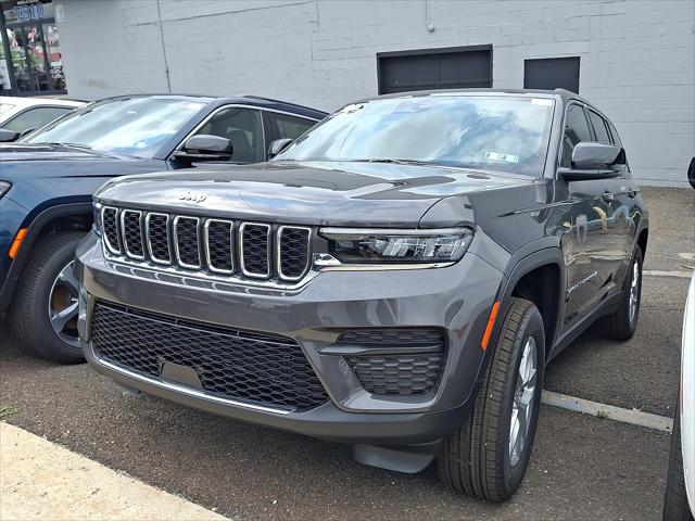 2026 Jeep Grand Cherokee GRAND CHEROKEE LAREDO X 4X4 2026 Jeep Grand Cherokee GRAND CHEROKEE LAREDO X 4X4
