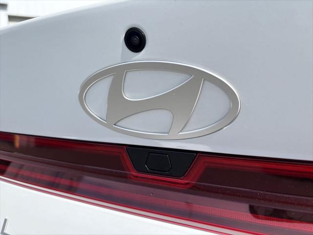 Used 2025 Hyundai Elantra Hybrid Blue For Sale in Bellingham, WA