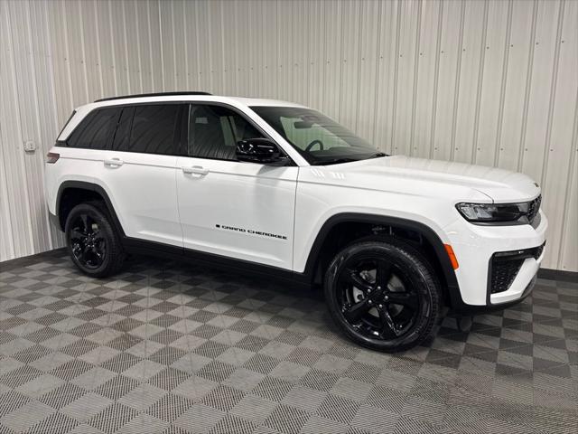2026 Jeep Grand Cherokee Limited 4x4 for sale in Celina, OH