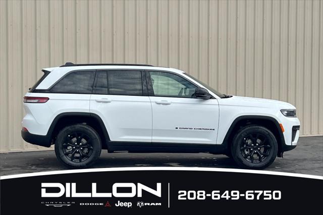 2026 Jeep Grand Cherokee GRAND CHEROKEE LAREDO ALTITUDE 4X4 2026 Jeep Grand Cherokee GRAND CHEROKEE LAREDO ALTITUDE 4X4