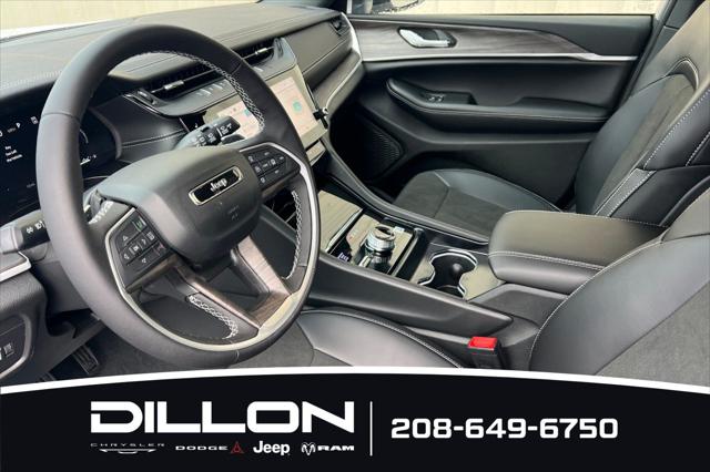 2026 Jeep Grand Cherokee GRAND CHEROKEE LAREDO ALTITUDE 4X4 2026 Jeep Grand Cherokee GRAND CHEROKEE LAREDO ALTITUDE 4X4