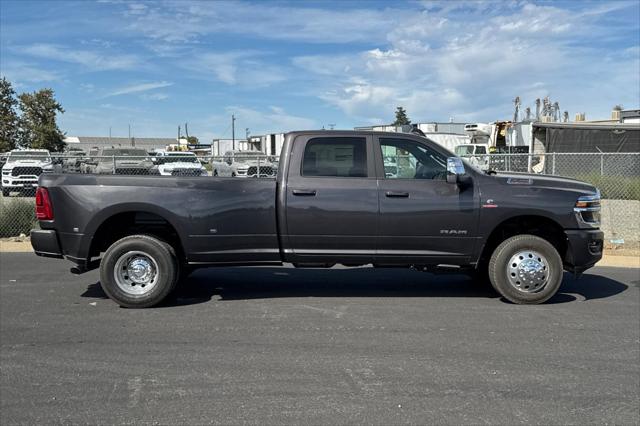 2026 RAM Ram 3500 RAM 3500 LARAMIE CREW CAB 4X4 8 BOX