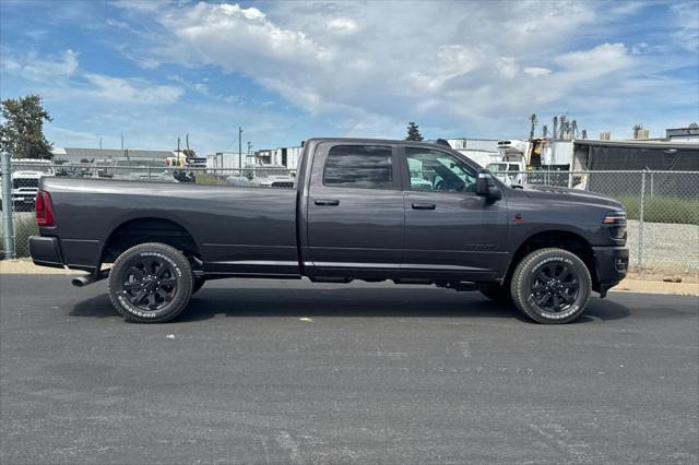 2026 RAM Ram 3500 RAM 3500 LARAMIE CREW CAB 4X4 8 BOX