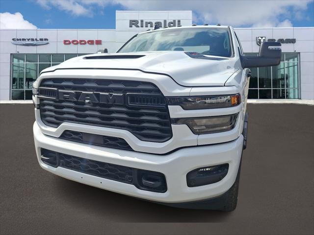 2026 RAM Ram 2500 RAM 2500 BLACK EXPRESS CREW CAB 4X4 64 BOX