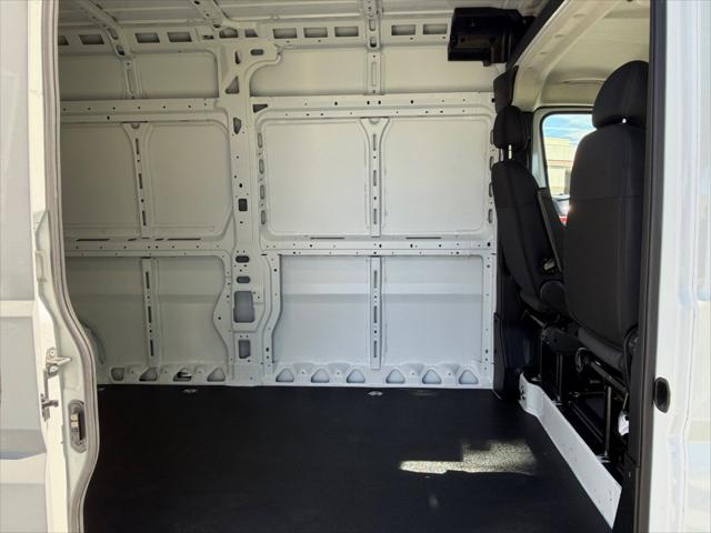 2027 Ram ProMaster Cargo Van Tradesman